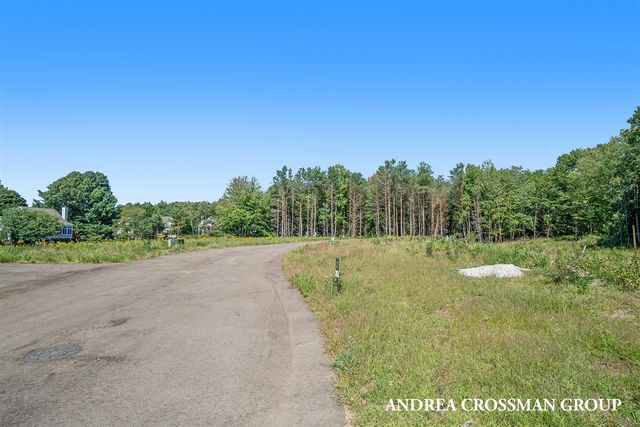 17438 Bellgate Lane, Spring Lake, MI 49456