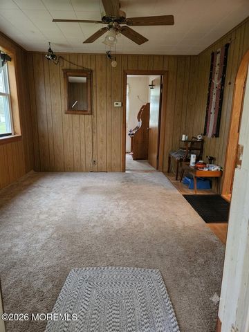 19 Mockingbird Lane, Browns Mills, NJ 08015