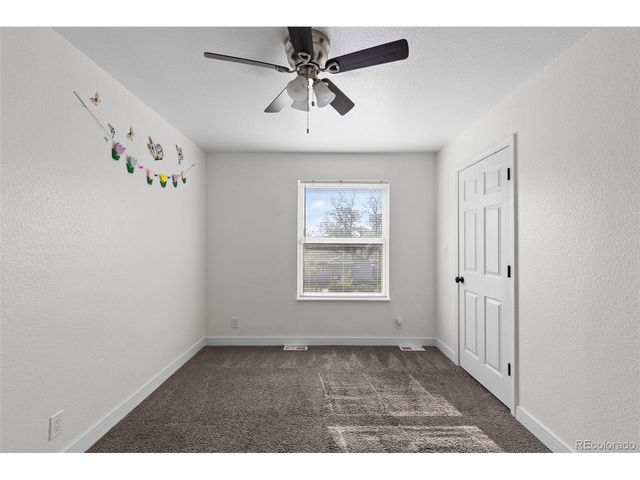 6950 Newport St, Commerce City, CO 80022
