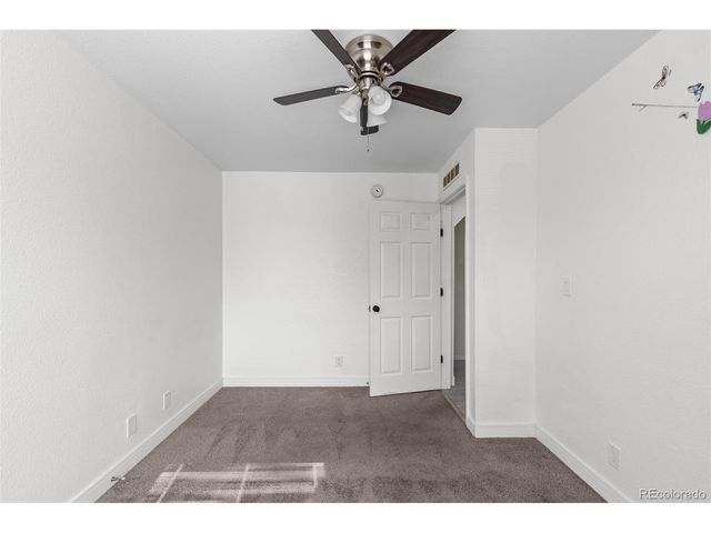 6950 Newport St, Commerce City, CO 80022