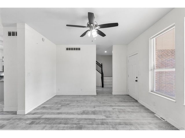 6950 Newport St, Commerce City, CO 80022