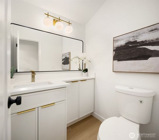 14214 Westwood Place NE, Seattle, WA 98125