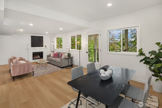 14214 Westwood Place NE, Seattle, WA 98125