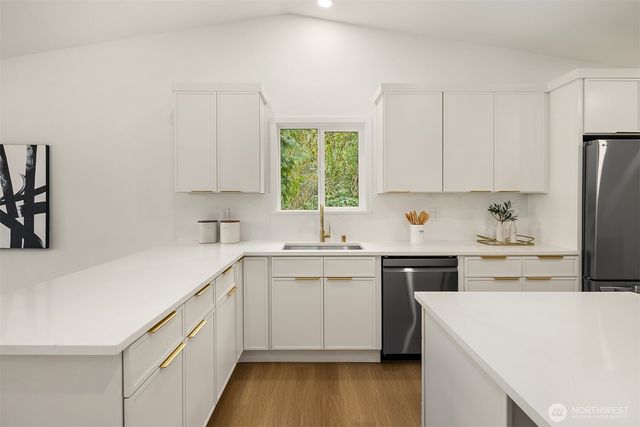 14214 Westwood Place NE, Seattle, WA 98125