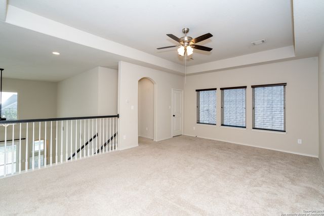 9142 yearling, San Antonio, TX 78254