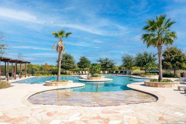 9142 yearling, San Antonio, TX 78254