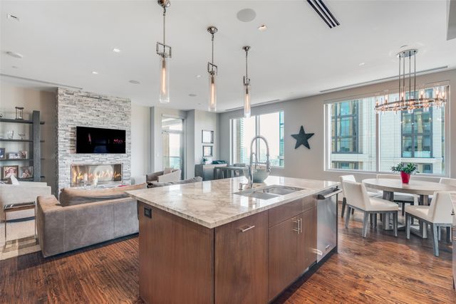 2300 Wolf Street 10D, Dallas, TX 75201