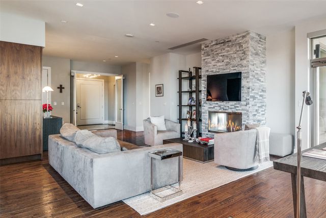 2300 Wolf Street 10D, Dallas, TX 75201