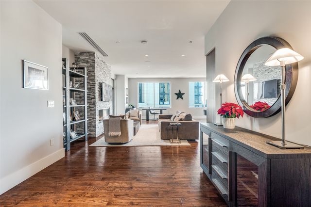 2300 Wolf Street 10D, Dallas, TX 75201