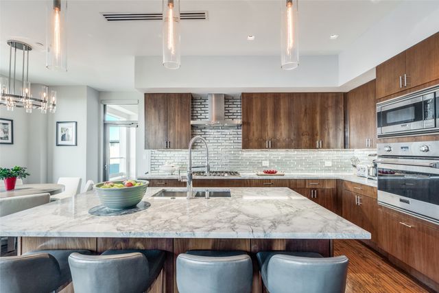 2300 Wolf Street 10D, Dallas, TX 75201