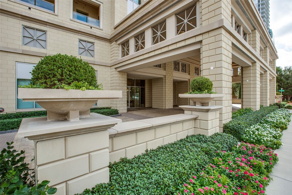2300 Wolf Street 10D, Dallas, TX 75201