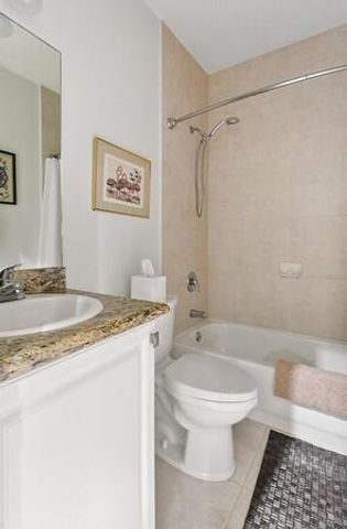 3020 NE 5th Terrace, Wilton Manors, FL 33334