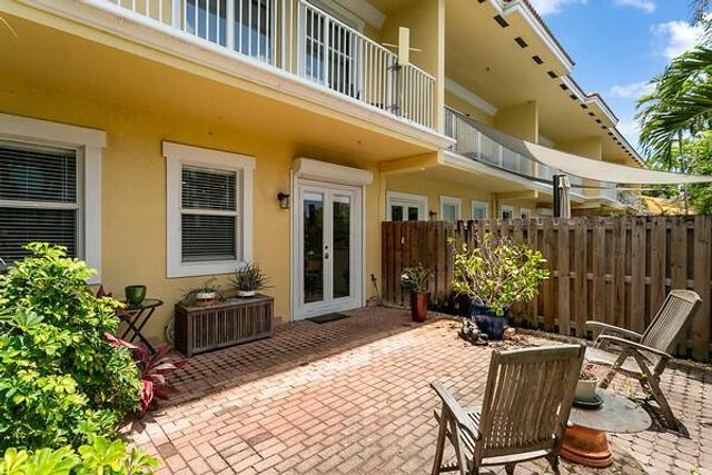 3020 NE 5th Terrace, Wilton Manors, FL 33334