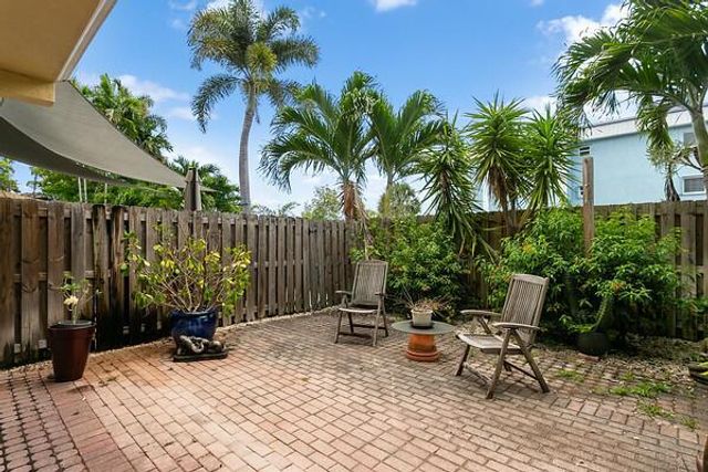 3020 NE 5th Terrace, Wilton Manors, FL 33334