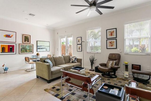3020 NE 5th Terrace, Wilton Manors, FL 33334