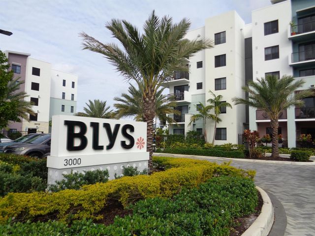 3020 NE 5th Terrace, Wilton Manors, FL 33334