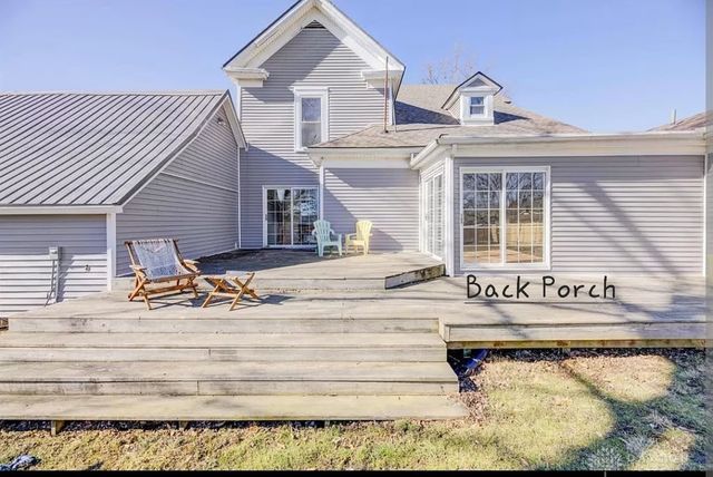 143 W Fancy Street, Blanchester, OH 45107