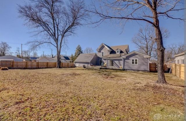 143 W Fancy Street, Blanchester, OH 45107