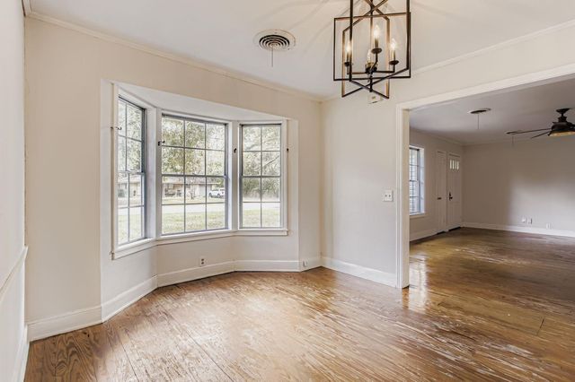 512 Park Lane, Cleveland, TX 77327