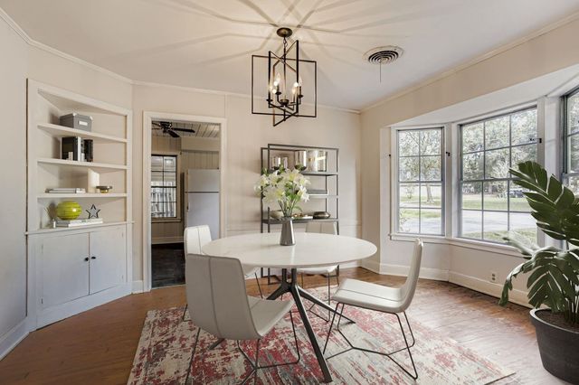 512 Park Lane, Cleveland, TX 77327