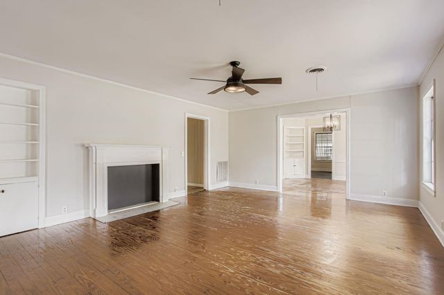 512 Park Lane, Cleveland, TX 77327