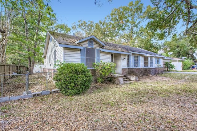 512 Park Lane, Cleveland, TX 77327