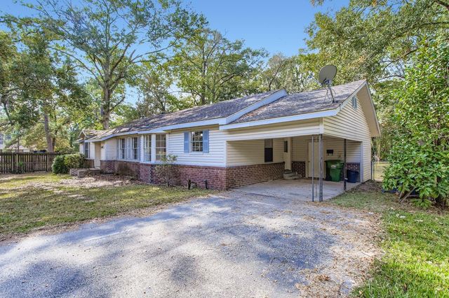 512 Park Lane, Cleveland, TX 77327