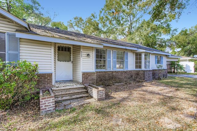 512 Park Lane, Cleveland, TX 77327