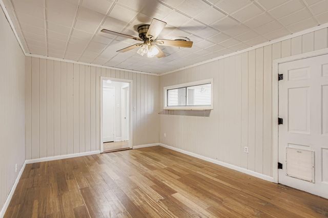 512 Park Lane, Cleveland, TX 77327