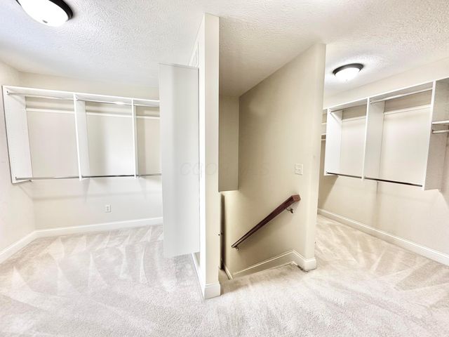 7040 Aly Dar Lane, Blacklick, OH 43004