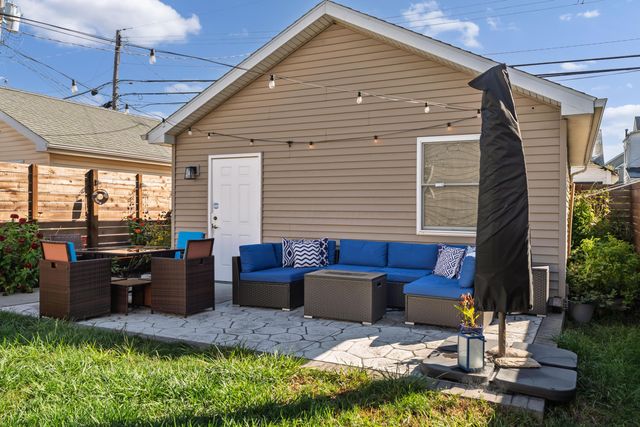 38 Hawkes Avenue, Columbus, OH 43222