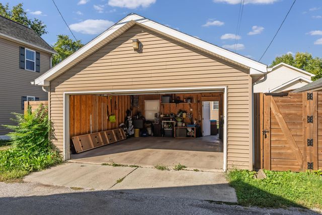 38 Hawkes Avenue, Columbus, OH 43222