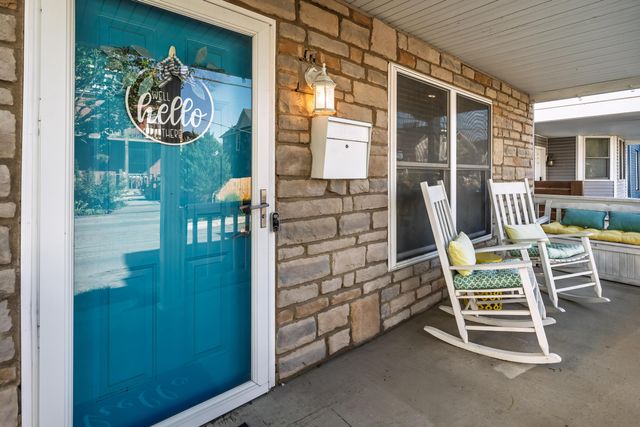 38 Hawkes Avenue, Columbus, OH 43222