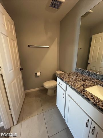 1011 NW 22nd TER, Cape Coral, FL 33993