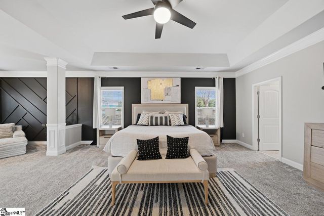 536 W Saddletree Drive, Reidville, SC 29388