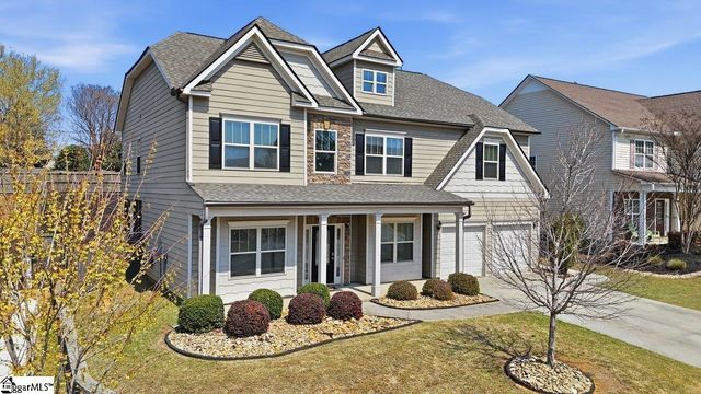 536 W Saddletree Drive, Reidville, SC 29388