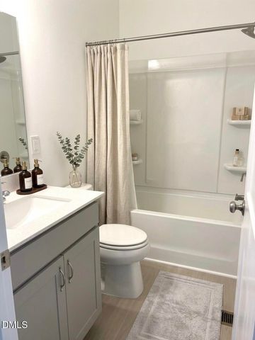 119 N Franklin Street 100, Wake Forest, NC 27587