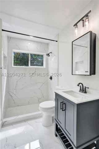 8741 SW 10th St, Pembroke Pines, FL 33025