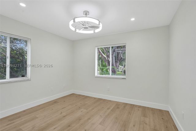 8741 SW 10th St, Pembroke Pines, FL 33025