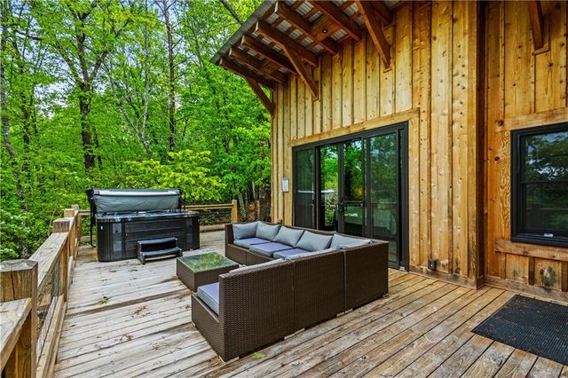 2745 Galloway Road, Blue Ridge, GA 30513