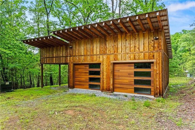 2745 Galloway Road, Blue Ridge, GA 30513