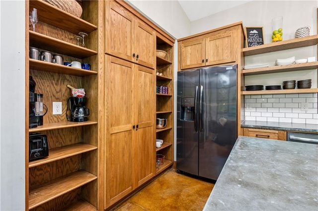 2745 Galloway Road, Blue Ridge, GA 30513