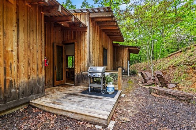 2745 Galloway Road, Blue Ridge, GA 30513