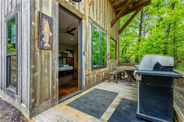 2745 Galloway Road, Blue Ridge, GA 30513