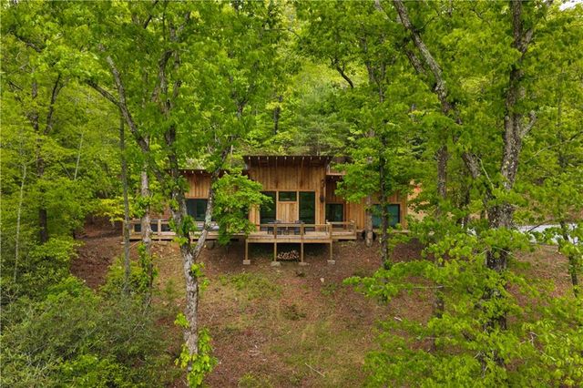 2745 Galloway Road, Blue Ridge, GA 30513