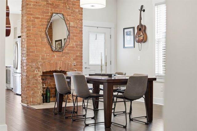 5620 Jackson St, Highland Park, PA 15206