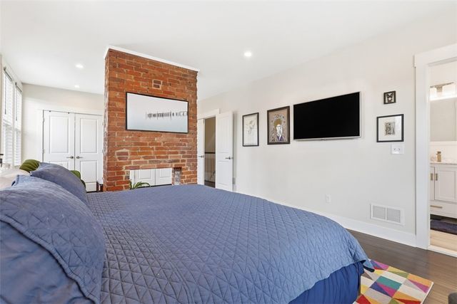 5620 Jackson St, Highland Park, PA 15206