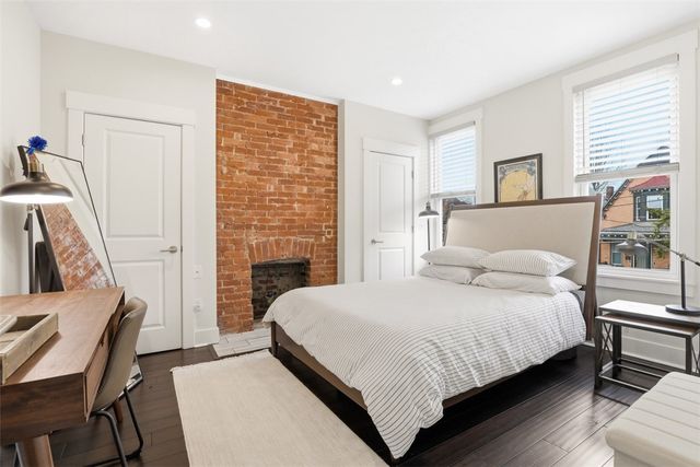 5620 Jackson St, Highland Park, PA 15206