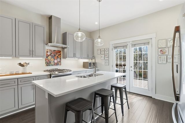 5620 Jackson St, Highland Park, PA 15206