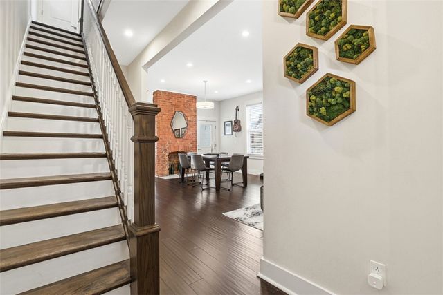 5620 Jackson St, Highland Park, PA 15206